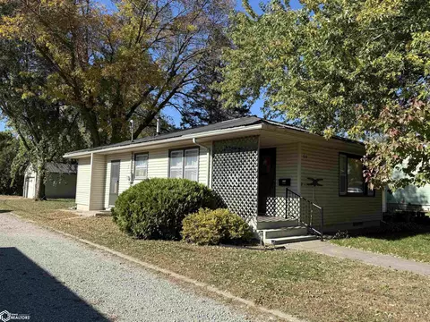 94 N 12th St, Northwood, IA 50459