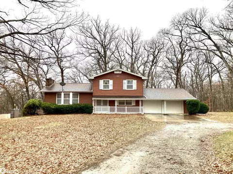 12990 Kirkendall Rd, Burlington, IA 52601