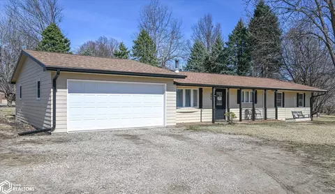 406 W Jack Frost St, Avoca, IA 51521