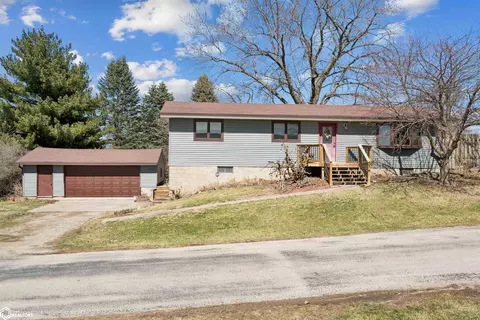 203 E Ogden St, Montezuma, IA 50171