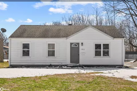 923 Park Ave, Burlington, IA 52601