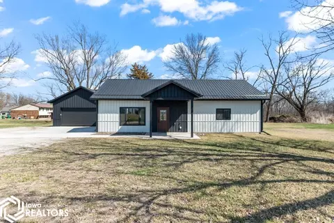 601 S Railroad St, Bloomfield, IA 52537