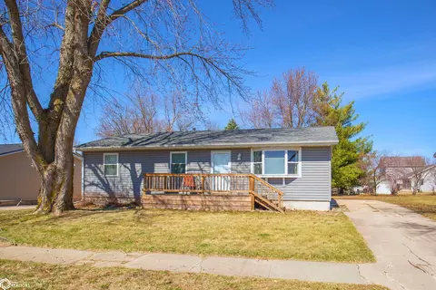 2313 E Spruce St, Algona, IA 50511