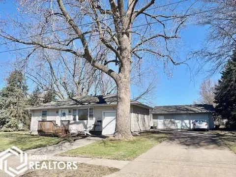 909 E Madison St, Mount Pleasant, IA 52641