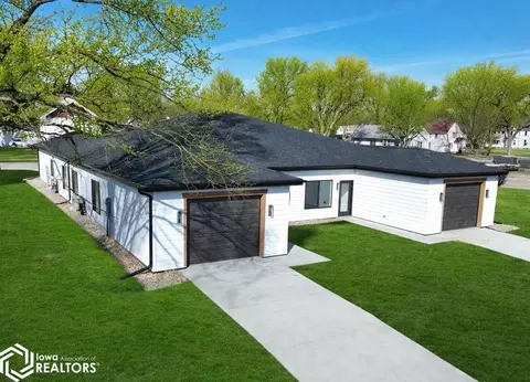 326 Fox Dr, Sac City, IA 50583