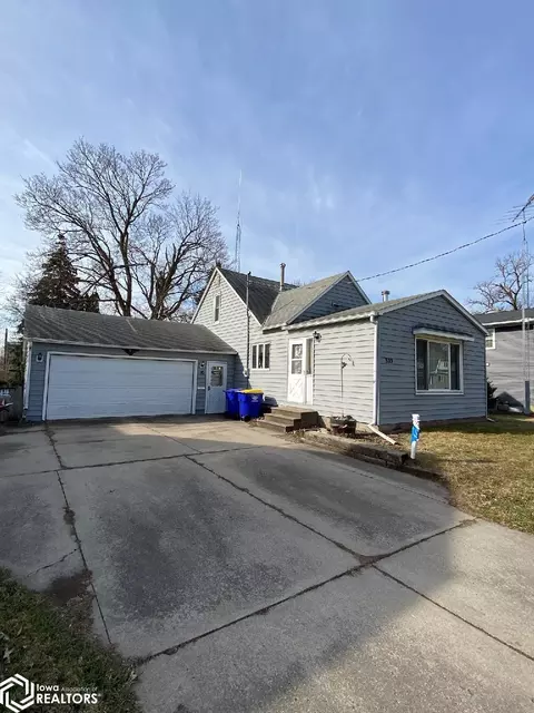 355 W 7th St, Garner, IA 50438