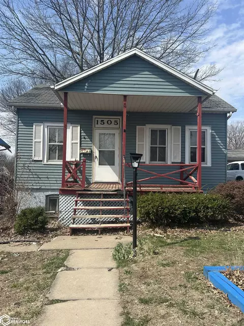 1505 Gnahn St, Burlington, IA 52601