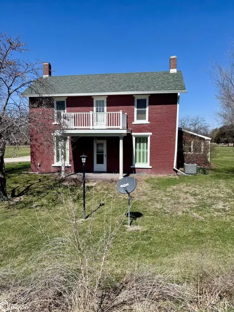 20490 Ivy Trl, Keosauqua, IA 52565