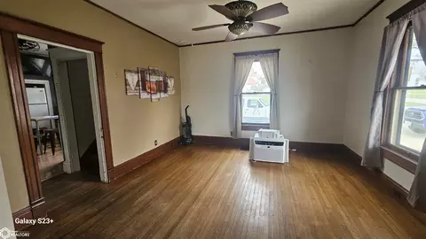 Living - 134 S Joy St, Oneida, IL 61467 photo 2 of 3