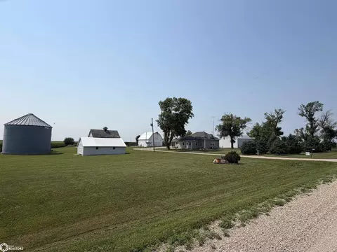 Exterior - 1965 Deer Ave, Corwith, IA 50430 photo 4 of 6