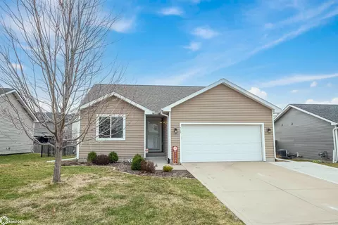 519 E 3rd St, Huxley, IA 50124