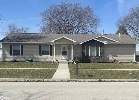 805 Elm St, Allison, IA 50602