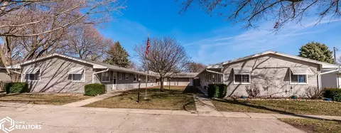 108 N Vernon St #3, Conrad, IA 50621