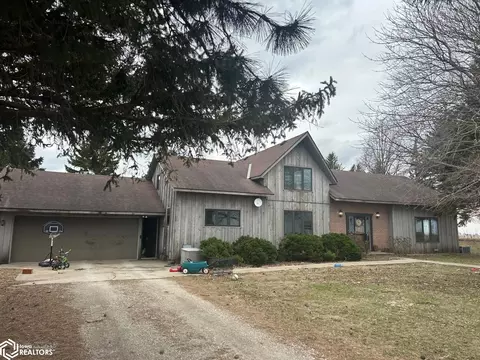 1674 240th, Eagle Grove, IA 50533