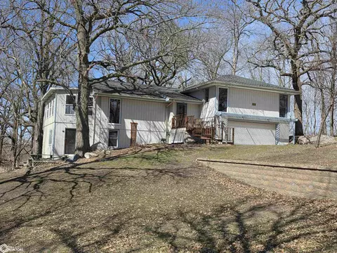 706 Sunset Ct, Forest City, IA 50436