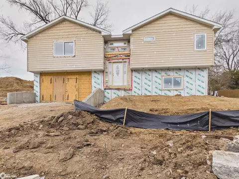 1114 Jay St, Ottumwa, IA 52501