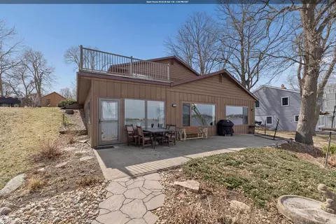 2360 244th St, Ventura, IA 50482