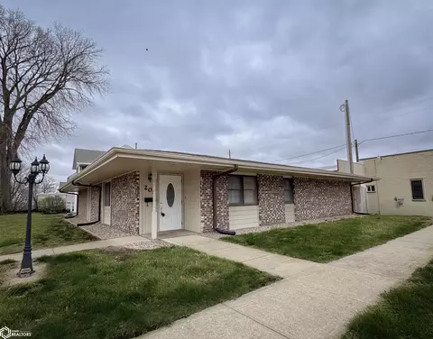 208 Maple St, Shenandoah, IA 51601