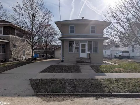 7 S Louisiana Ave, Mason City, IA 50401