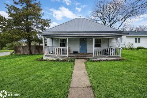 723 W Cass St, Osceola, IA 50213