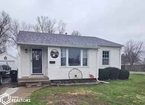 422 W Finley Ave, Ottumwa, IA 52501