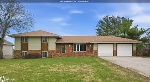 959 Oak Rd, Harlan, IA 51537