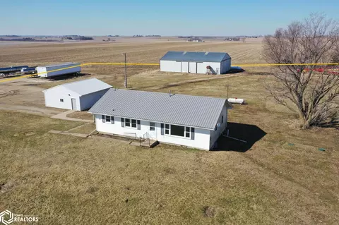 12709 Willow Ave, Clarksville, IA 50619