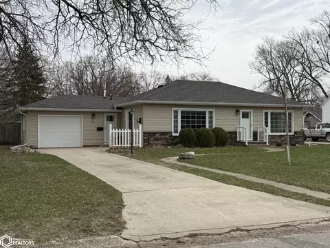 605 6th St N, Humboldt, IA 50548