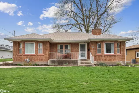 803 Haskell St, Burlington, IA 52601
