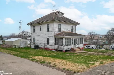 202 Y St, Dunlap, IA 51529