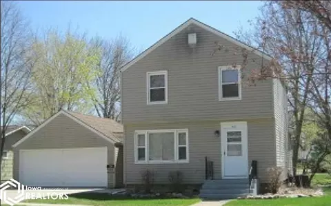 408 E Grove St, Algona, IA 50511