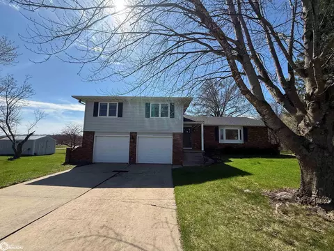 20358 E Terra Vis, Centerville, IA 52544