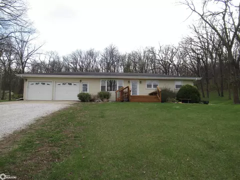 2334 Peach Orchard Rd, Montrose, IA 52639