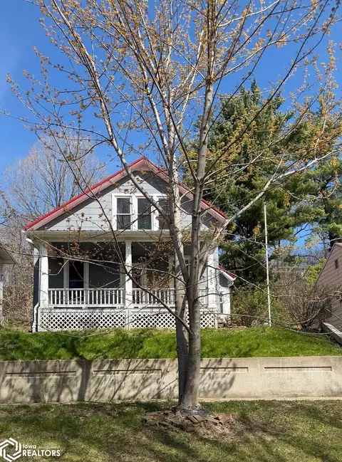 515 Avenue D, Fort Madison, IA 52627