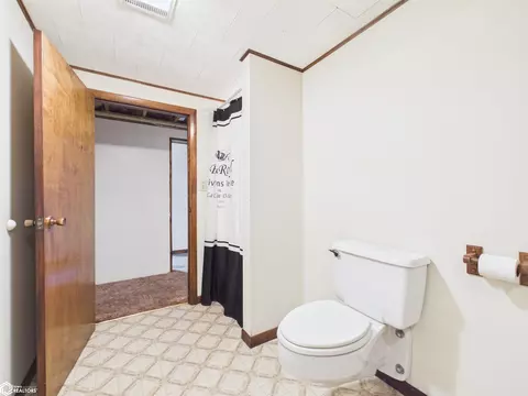 Bath - 1730 Broadway, Hamilton, IL 62341 photo 6 of 6