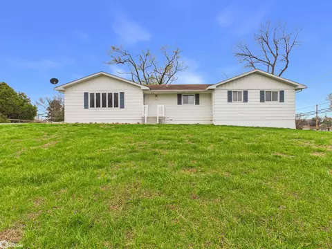 Exterior - 1730 Broadway, Hamilton, IL 62341 photo 12 of 12