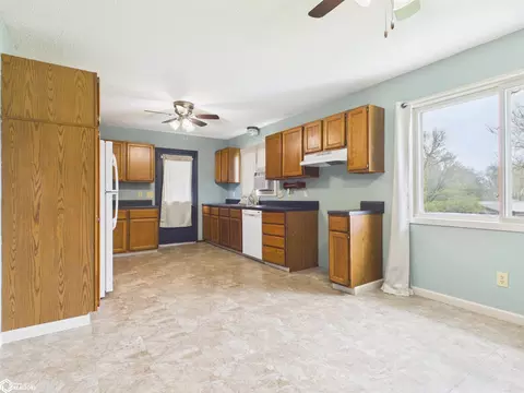 Kitchen - 1730 Broadway, Hamilton, IL 62341 photo 1 of 1