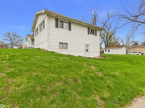 Exterior - 1730 Broadway, Hamilton, IL 62341 photo 10 of 12