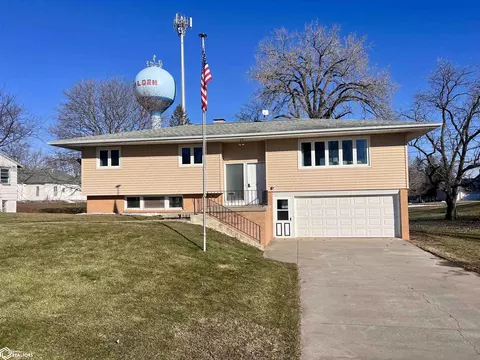 906 Alden St, Alden, IA 50006