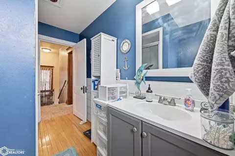 Bath - 604 Walnut St, Walnut, IA 51577 photo 1 of 1