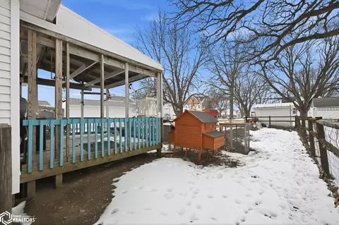 Exterior - 604 Walnut St, Walnut, IA 51577 photo 7 of 8