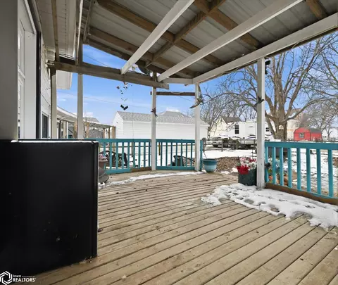 Exterior - 604 Walnut St, Walnut, IA 51577 photo 8 of 8