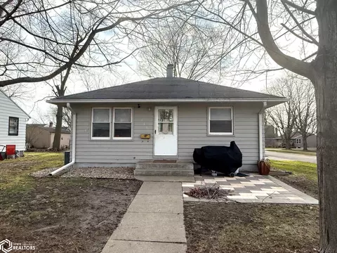 739 N Durant St, Algona, IA 50511