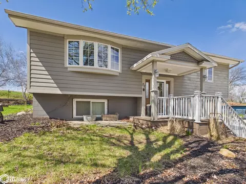 22 Kerry Cir, Shenandoah, IA 51601