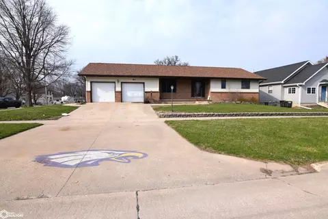 603 SE 2nd St, Eagle Grove, IA 50533