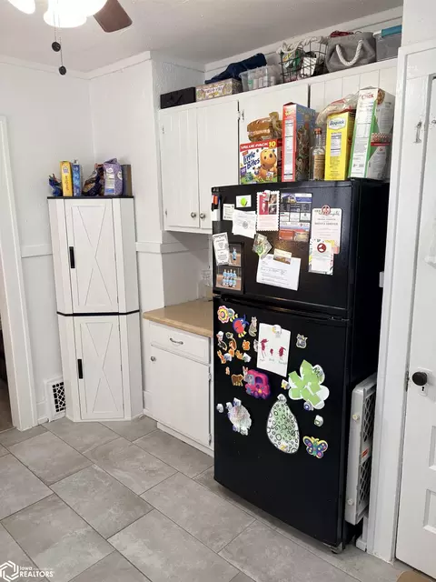 402 S Main St, Centerville, IA 52544 photo 5