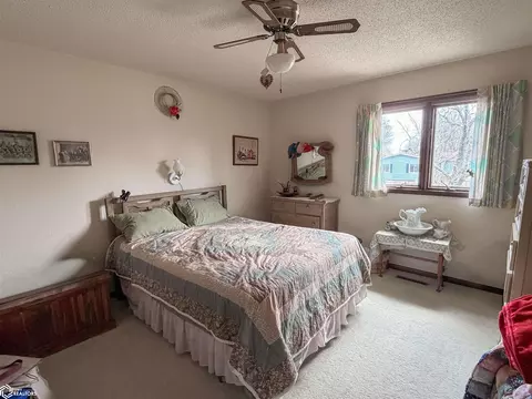 Bedroom - 1665 Dorell Dr, Hampton, IA 50441 photo 5 of 5
