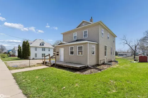 1604 5th Ave, Grinnell, IA 50112