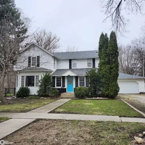 106 10th St N, Humboldt, IA 50548