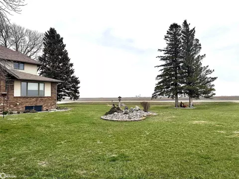 Exterior - 1145 Birch Ave, Corwith, IA 50430 photo 3 of 7